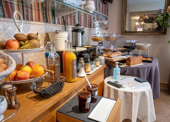 Logis Hotels Restaurant Les 3 Rois