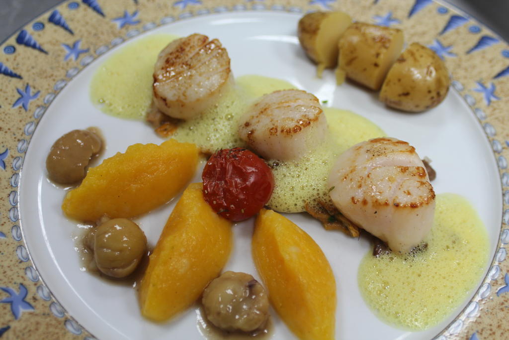 Logis Restaurant Les 3 Rois 3* Issoudun