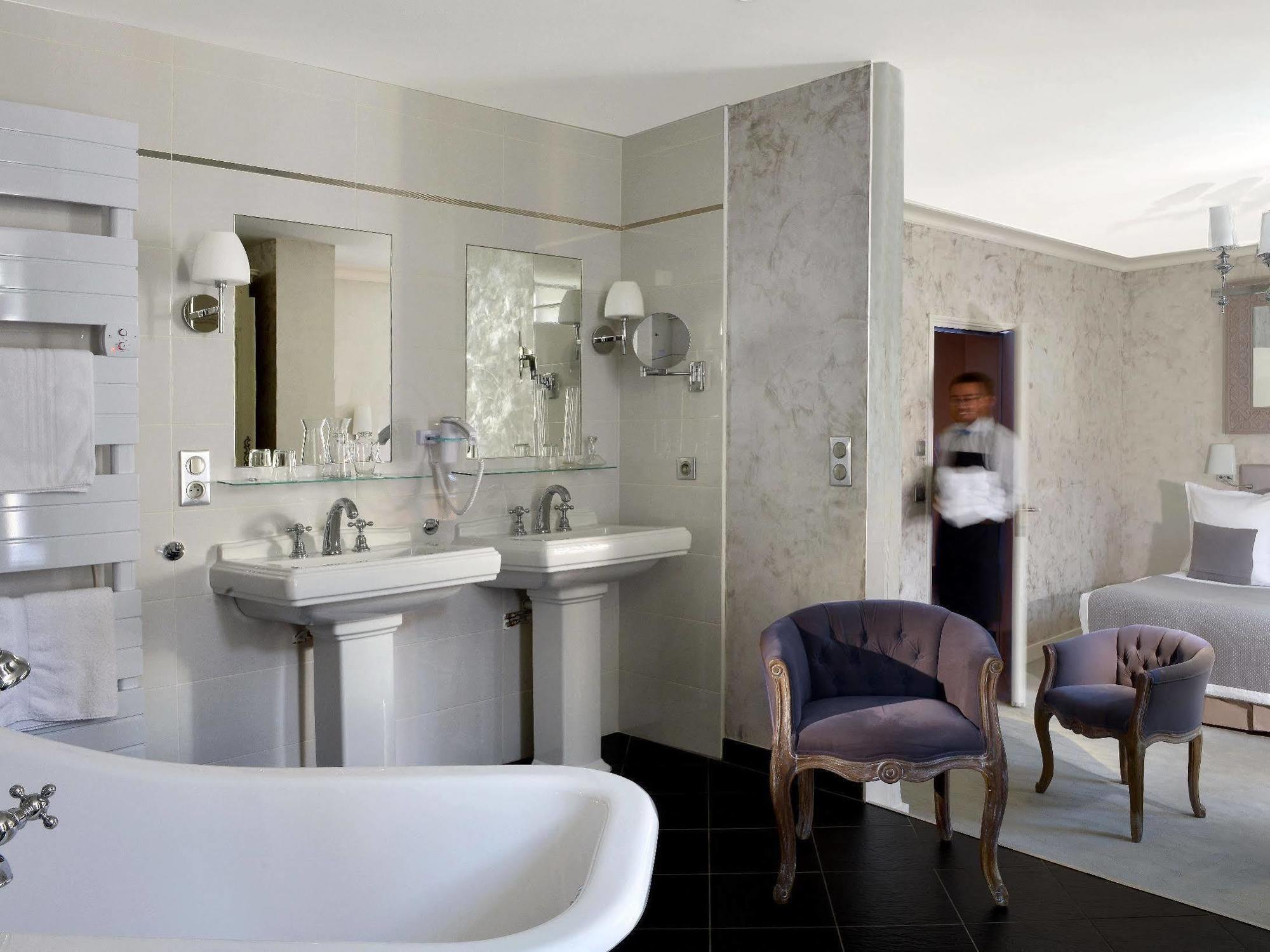 Logis Restaurant Les 3 Rois 3*